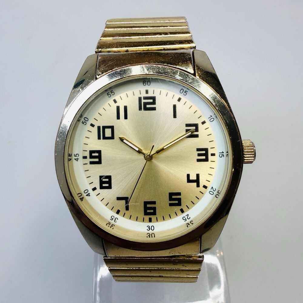 FMD Easy Read Gold Tone 42mm Expandable Stretch Bracelet Watch FMDPU139 EUC